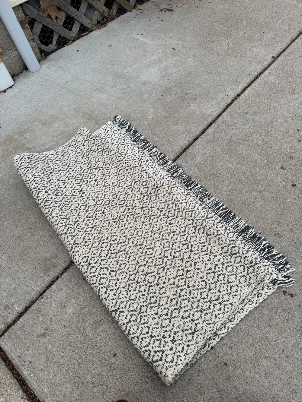 Modern Boho Blue & White Geometric Rug with Fringe